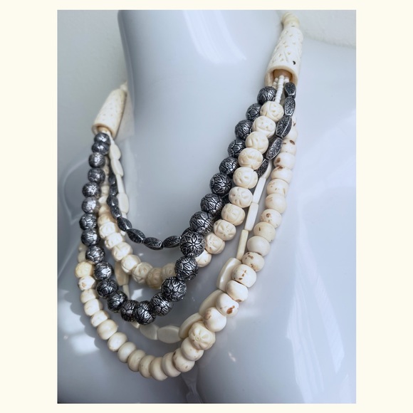 CHICO’S • boho beaded statement necklace - Picture 3 of 9